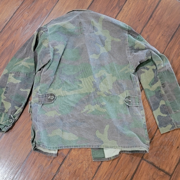 Vintage military style camouflage jacket - Picture 7 of 8